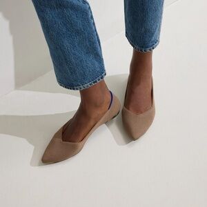 Rothy's The Point Flats 8.5 Tan Beige EUC - never worn